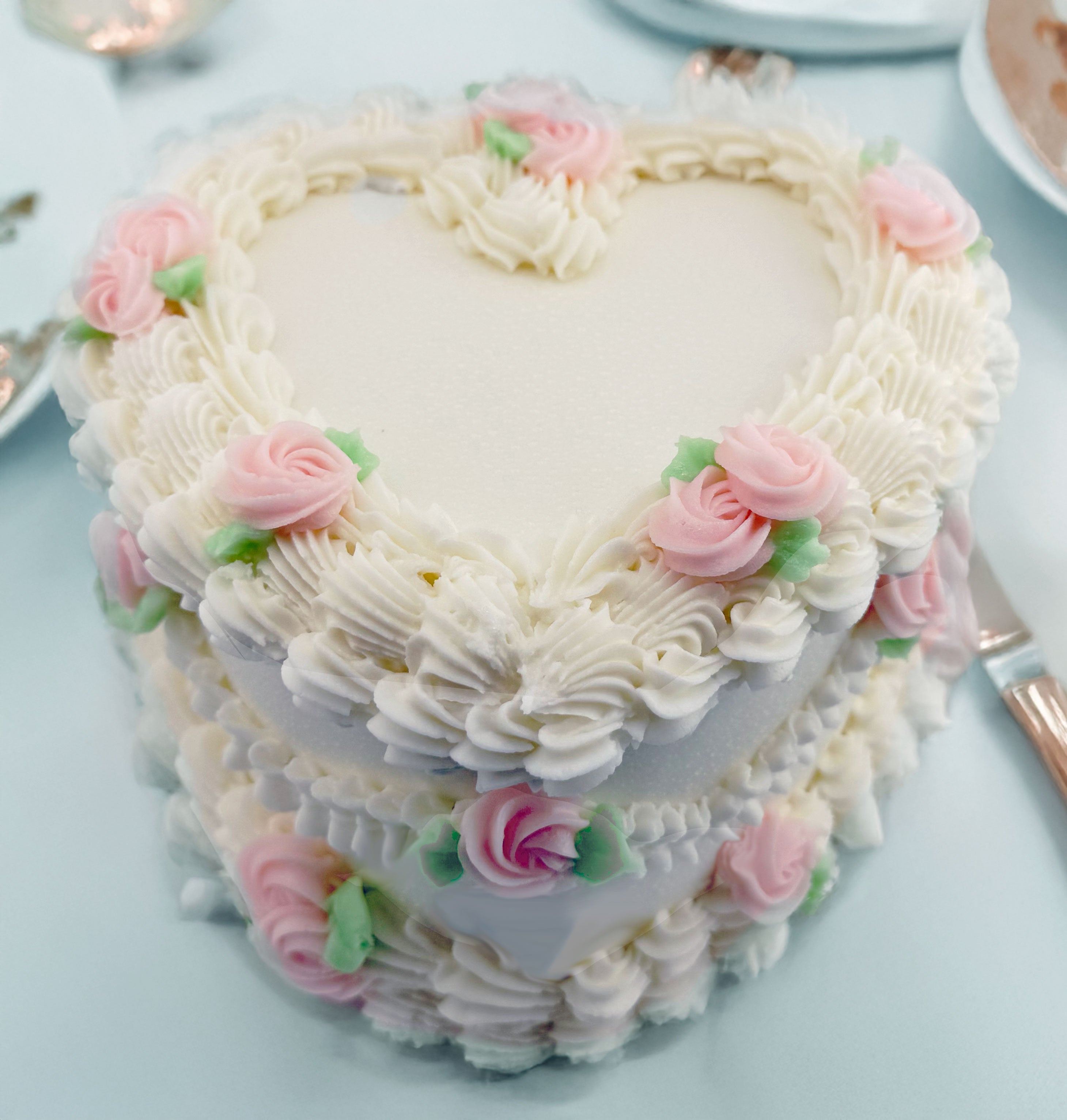 Bridgerton Cake