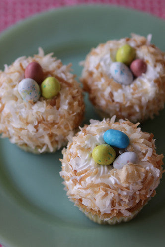 Bird's Nest Cupcake